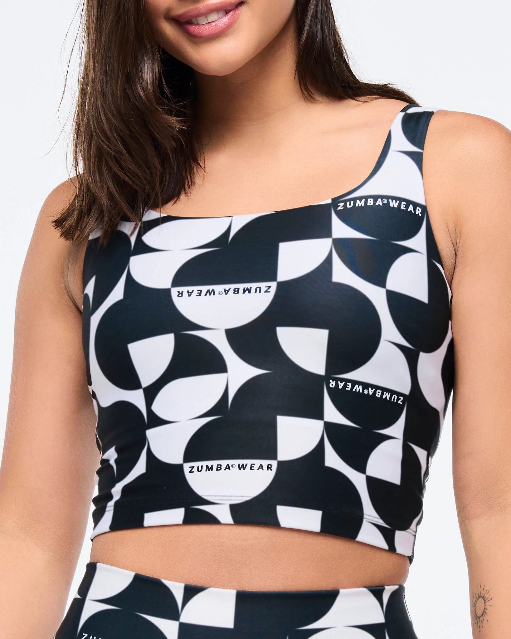 ◆４月新作◆Zumba Love Boxy Dolman Crop Top Zumba Love Boxy Dolman Crop Top B11 – Zumbawearcanada