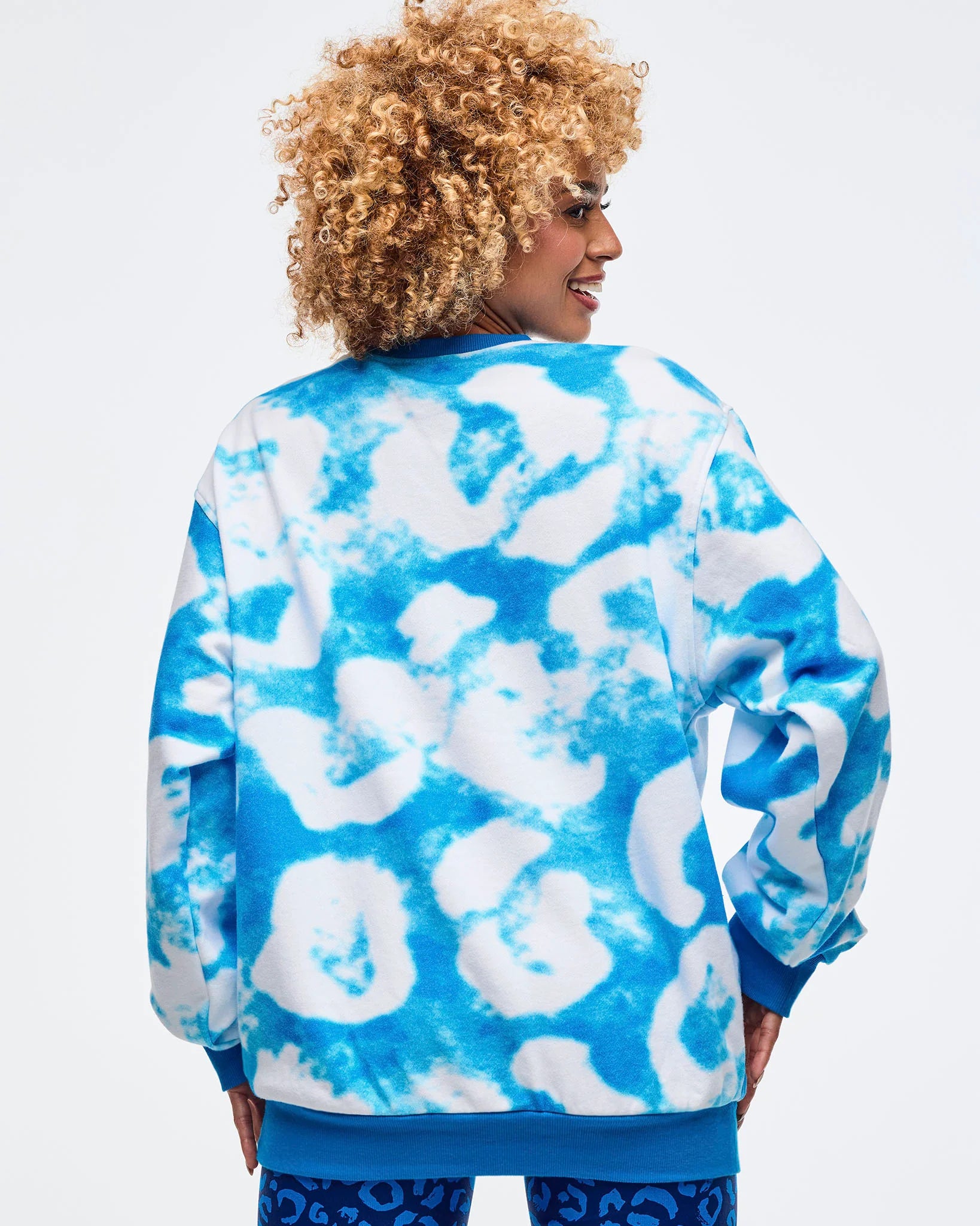 Sizzlin' Long Sleeve Pullover Sweatshirt Z18