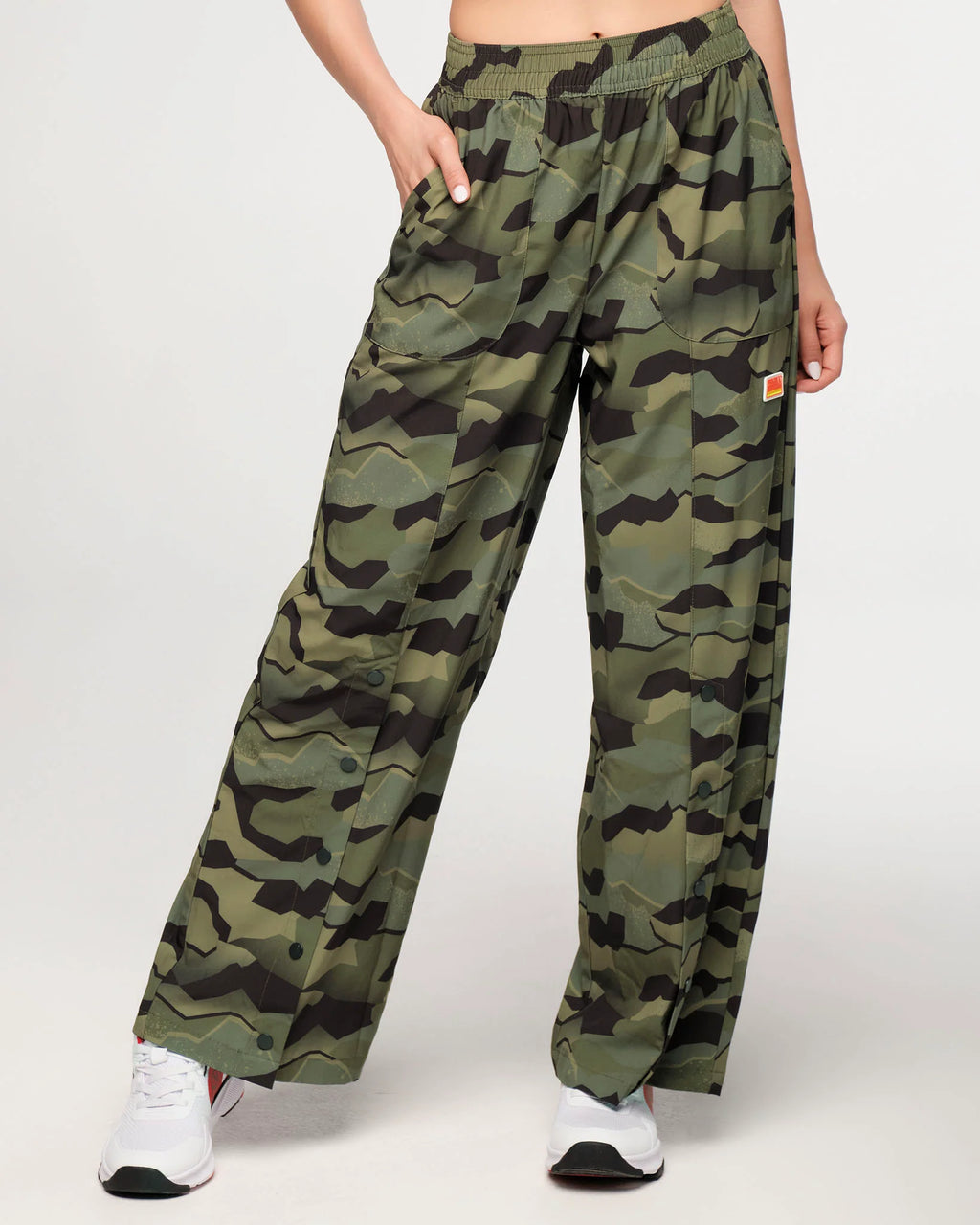 Zumba Explore Wide Leg Woven Pants - Olive Expedition B3