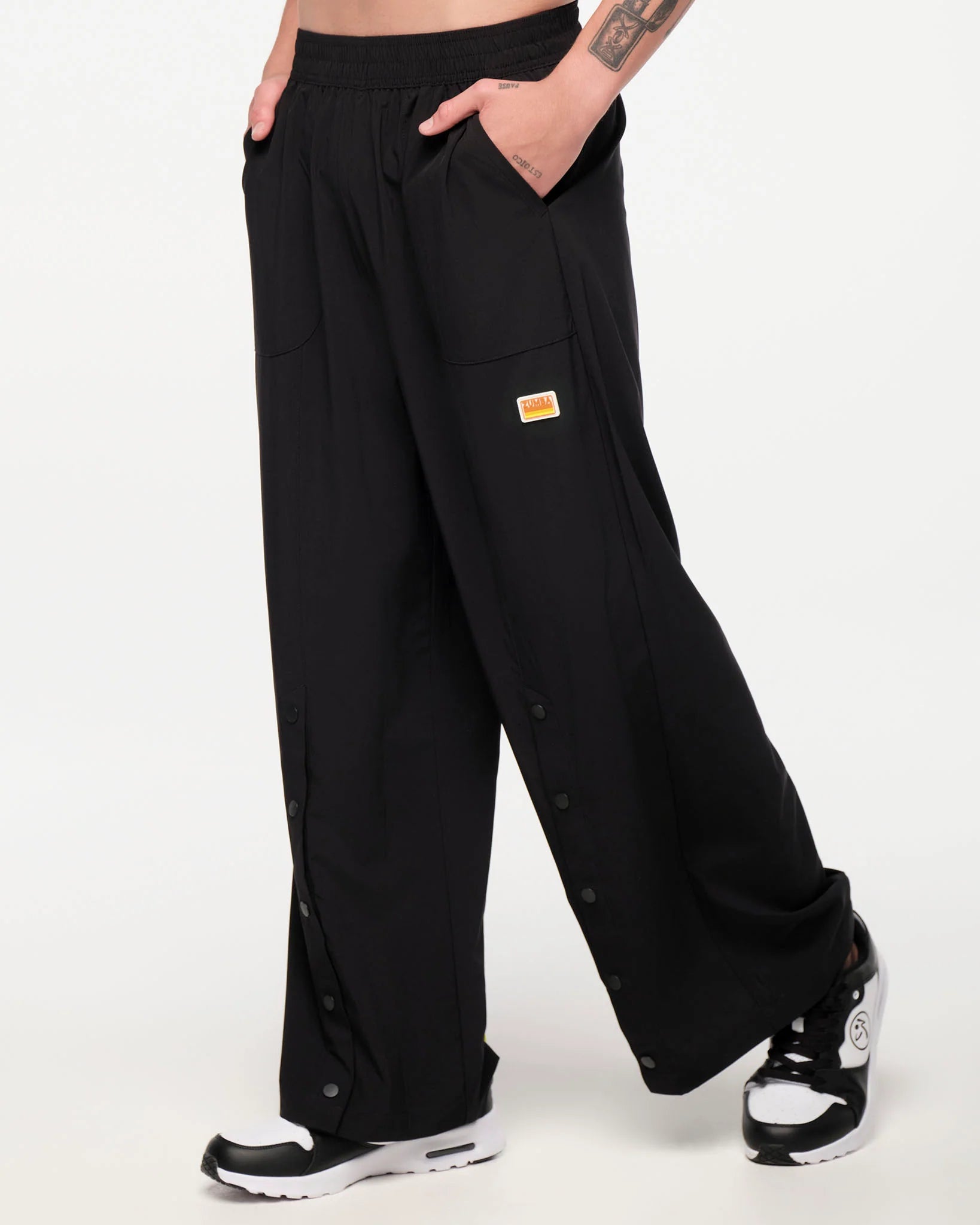 Zumba Explore Wide Leg Woven Pants B7