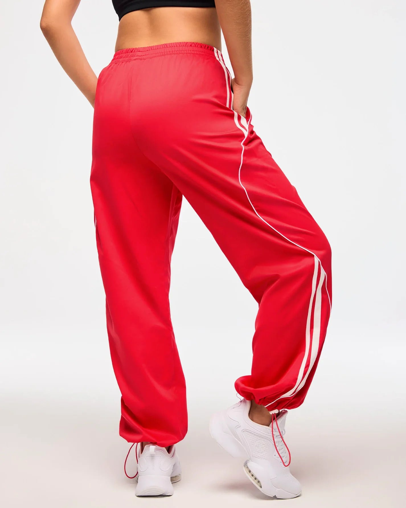 Zumba Haus Curvy Woven Track Pants B17