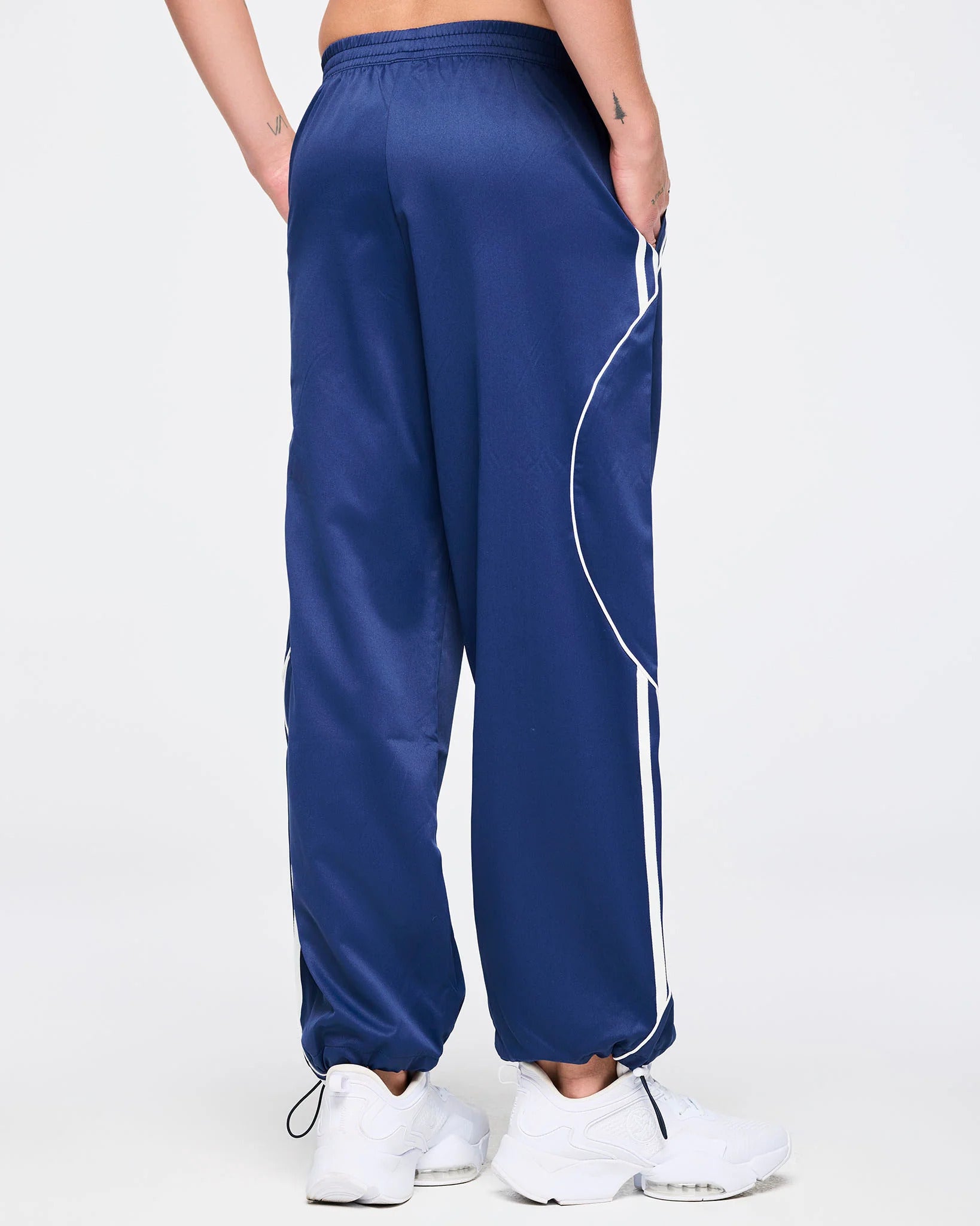 Zumba Out Loud Curvy Track Pants B17