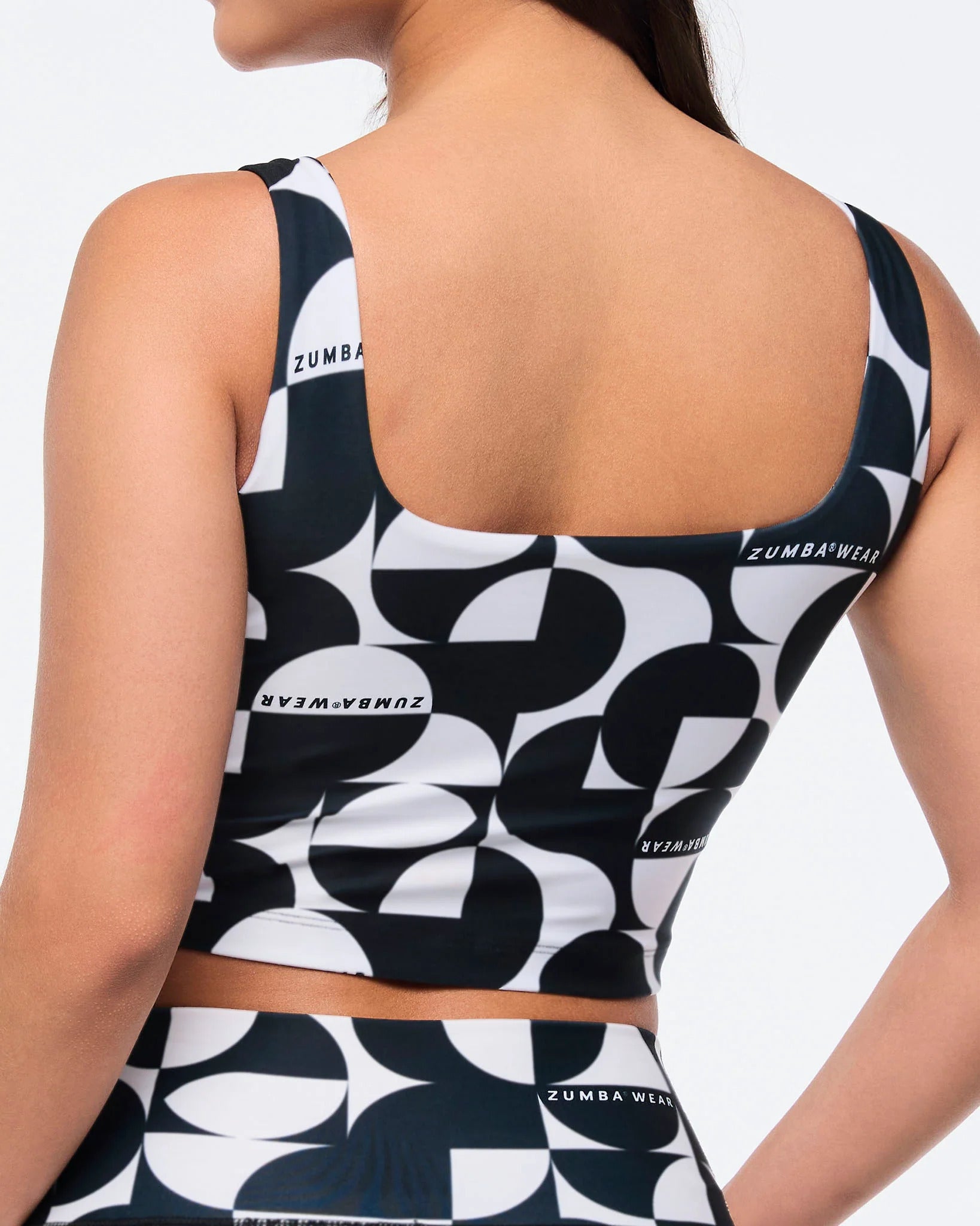 Zumba Haus Square Neck Crop Tank With Shelf Bra B6