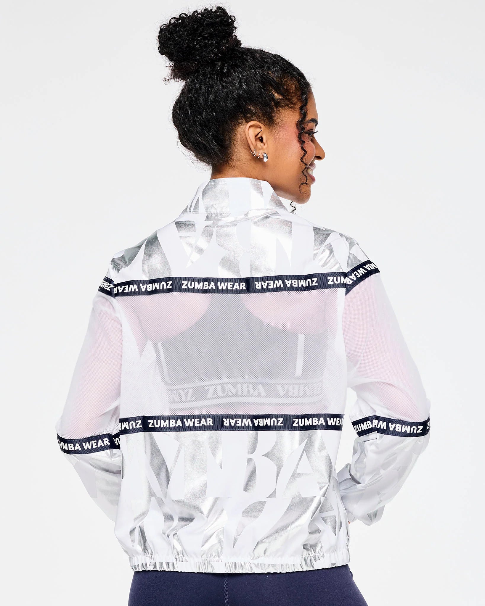 Zumba Out Loud Woven Jacket With Mesh Inserts B2