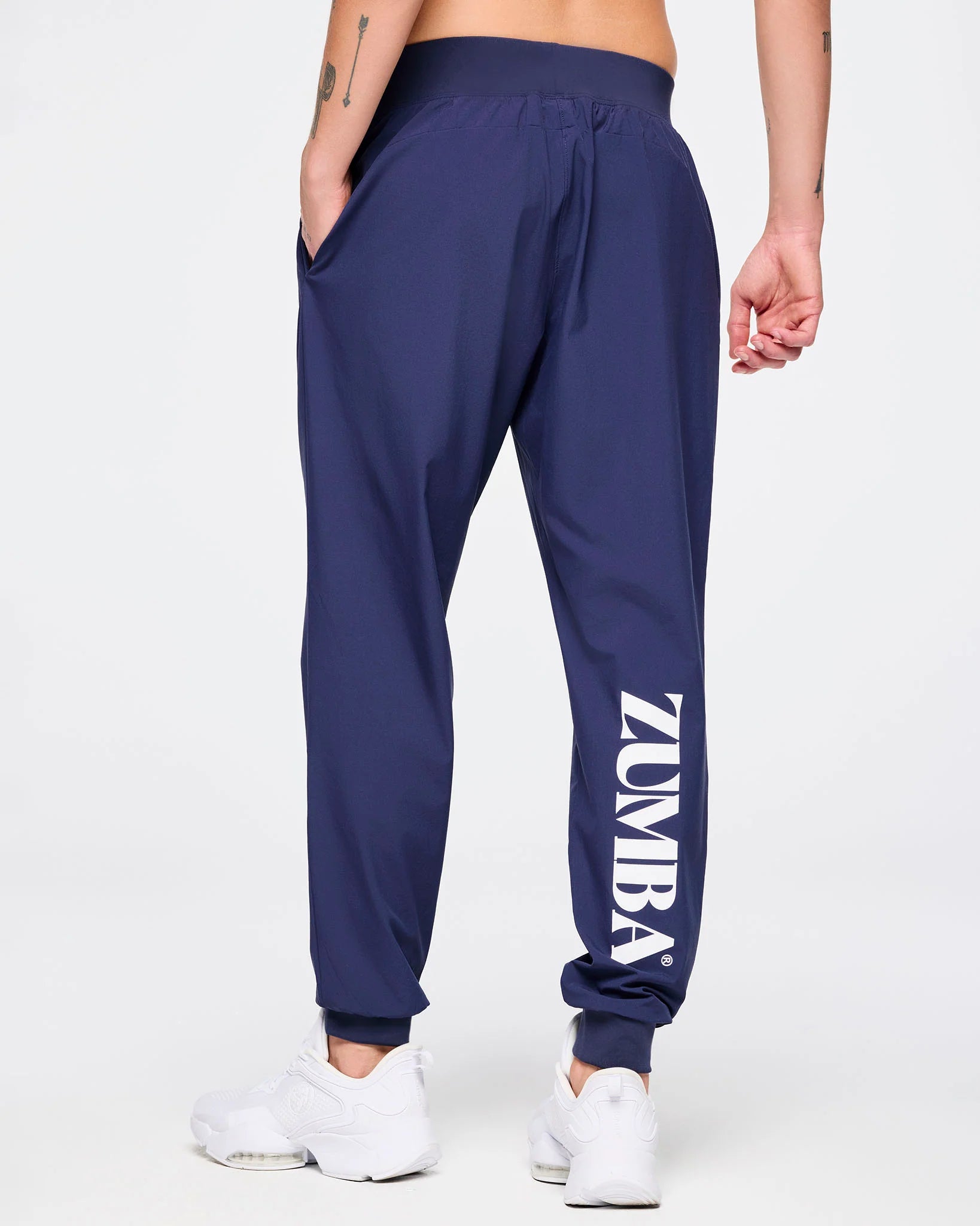 Zumba Out Loud Men's Stretch Woven Slim Ankle Joggers B17