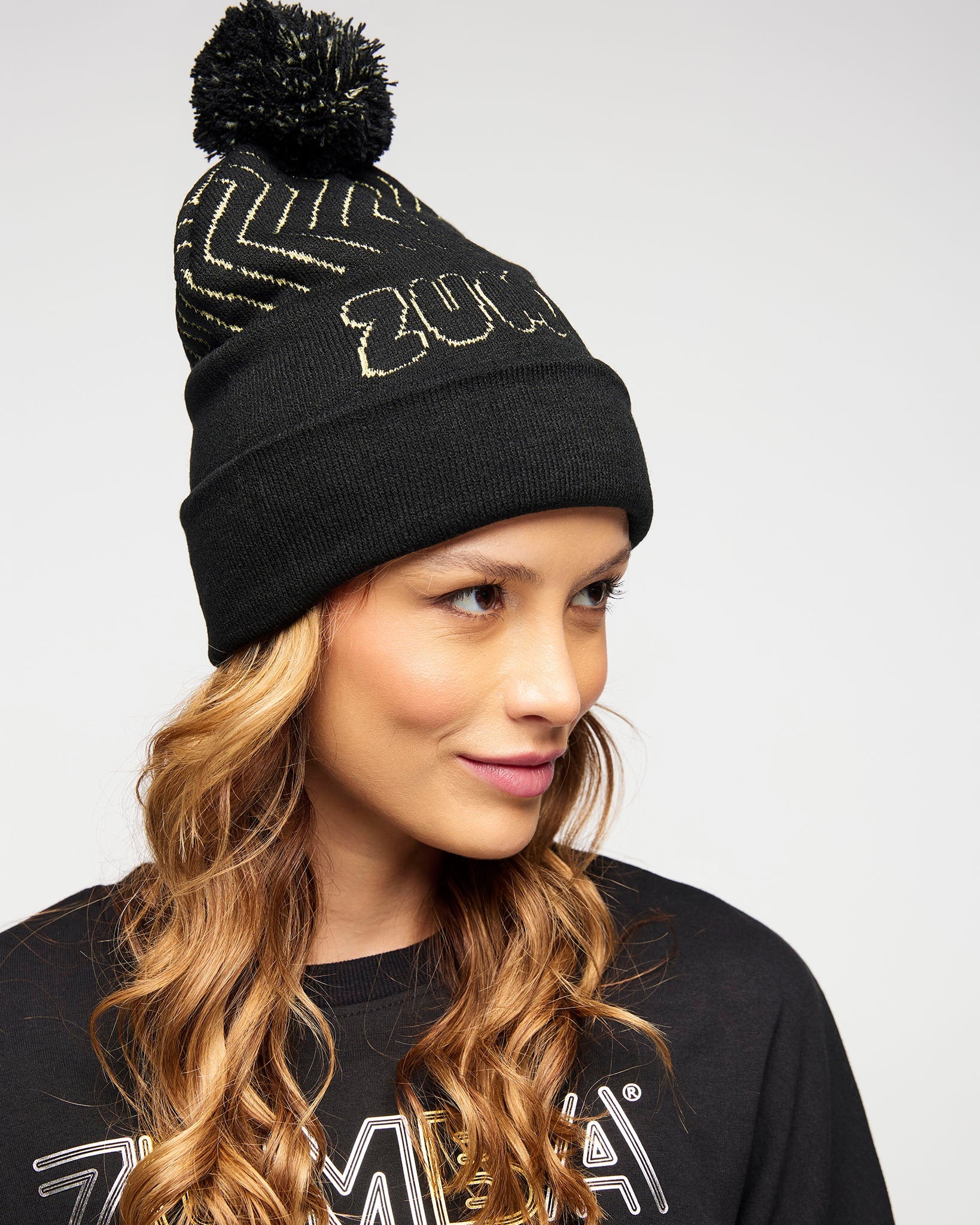 Zumba Pom Pom Beanie B22