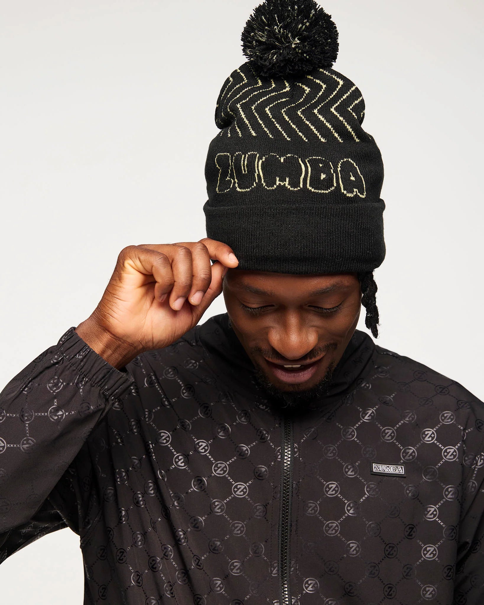 Zumba Pom Pom Beanie B22